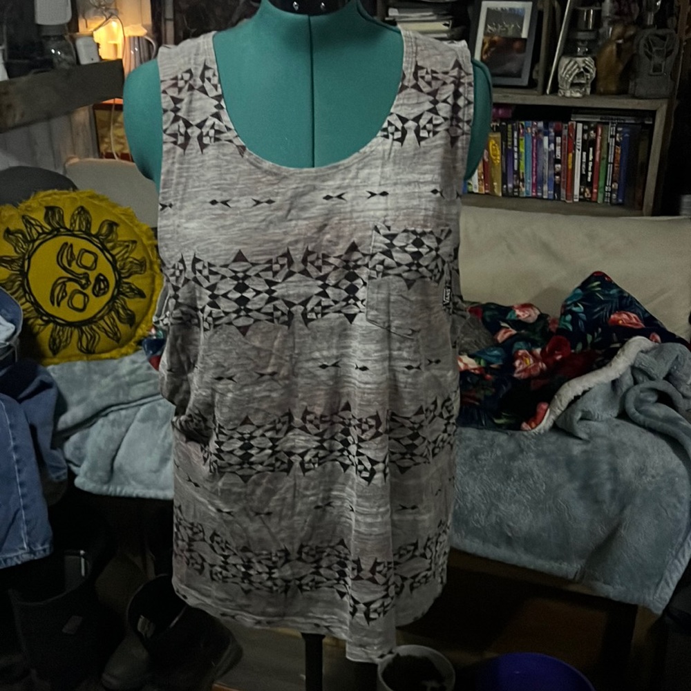 Van’s tank top